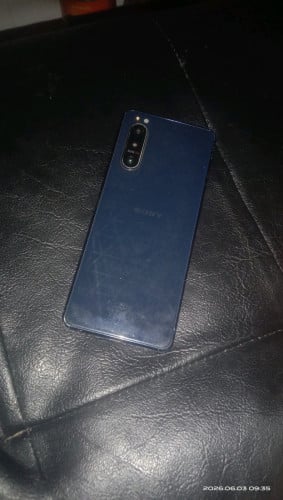 ចង់ទិញអេក្រង់sony Xperia
