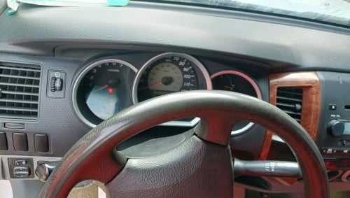 ឡាន Tacoma 2008 ទ្វាហែក លក់បន្ទាន់