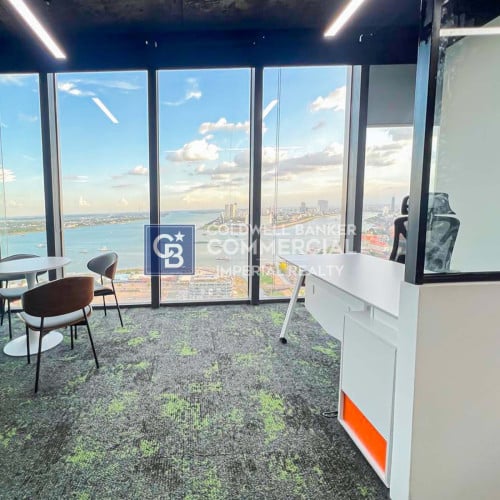 ๐ข Coworking space for rent at koh pich (Of-138)