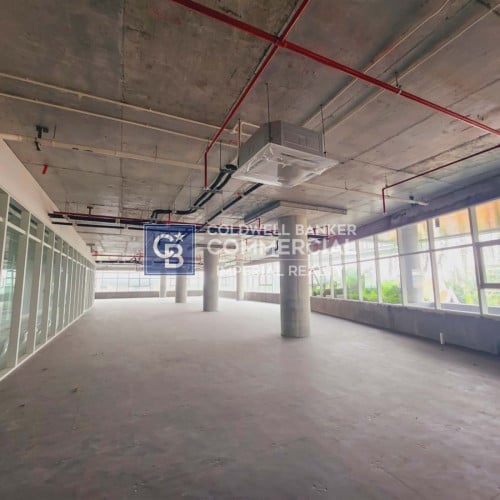 🏢 Office space for rent at Chamkarmorn (OF-252)