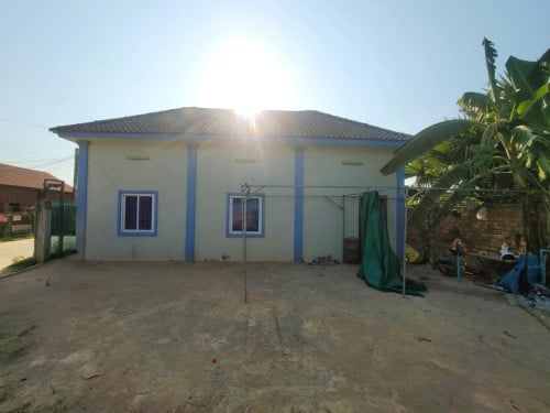 🏦House Available for Urgent Sale at a Special Price (Negotiable).