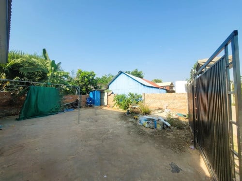 🏦House Available for Urgent Sale at a Special Price (Negotiable).