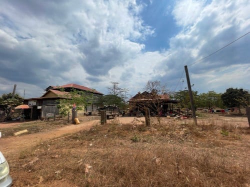🏦House Available for Urgent Sale at a Special Price (Negotiable).