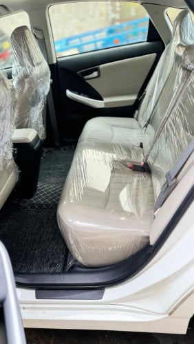 ๐แแแแแแแแแแ2012 Toyota Priusโ option 2 (แแแแแถแแแแแ)