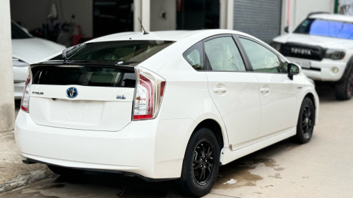 ๐แแแแแแแแแแ2012 Toyota Priusโ option 2 (แแแแแถแแแแแ)
