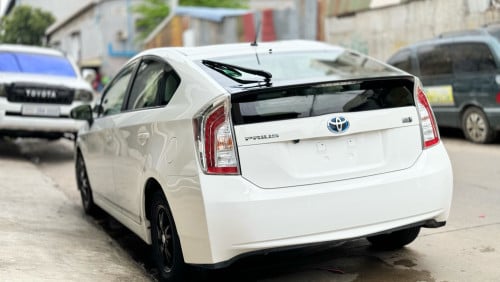 ๐แแแแแแแแแแ2012 Toyota Priusโ option 2 (แแแแแถแแแแแ)