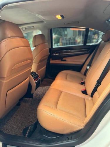 🔥BMW740I 011V6សាំង តួវែងថ្នាំសុីនមួយជុំ ម៉ាសុីនប្រអប់លេខអ៊ែម បេីកដំបូលក្នុងការ៉ុត