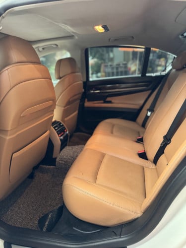 🚗ស្តុកថ្មី BMW 740i ឆ្នាំ2011 7 Series ✅. V6 សាំង តួ​វែង✅ឡានទឹក