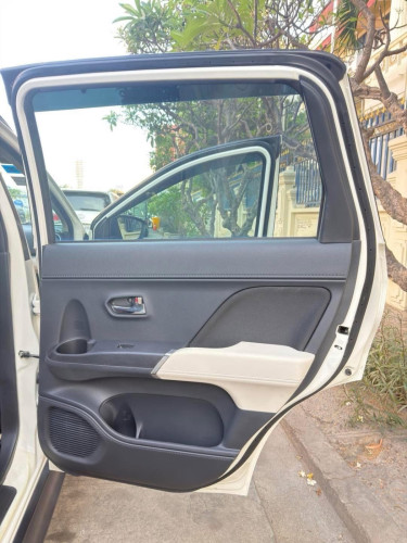 🚘 ធានាឡានថ្មីខ្លាំង TOYOTA RUSH 2020 TRD