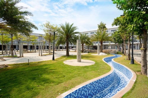 វីឡាទោល មរកតលក់បន្ទាន់/Villa for Sale urgently (បុរី វិមានភ្នំពេញ គំរោង៩)