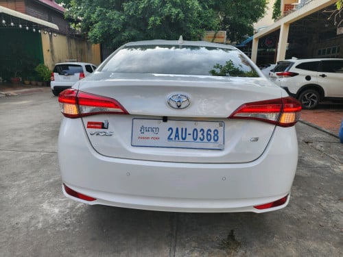 លក់​ VIOS ឆ្នាំ018  ម្ចាស់ទី១ មានរំលោះសុទ្ធរឺវ៉ៃដូរបានគ្រប់សារីគ្រប់ខេត្ត