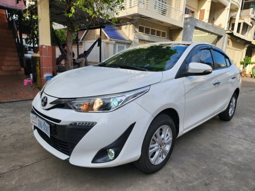 លក់​ VIOS ឆ្នាំ018  ម្ចាស់ទី១ មានរំលោះសុទ្ធរឺវ៉ៃដូរបានគ្រប់សារីគ្រប់ខេត្ត