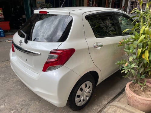 ថ្មីណាស់ Vitz 2015 Top Full Smart Key (ឡានមូល 100%)