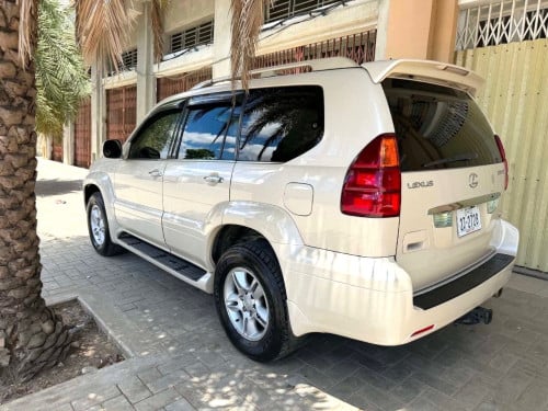 03 ហ្គាស់ ឡានស្អាត លក់ 11800$
