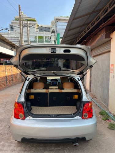 05ឡានស្អាតតំលៃចុះបាន