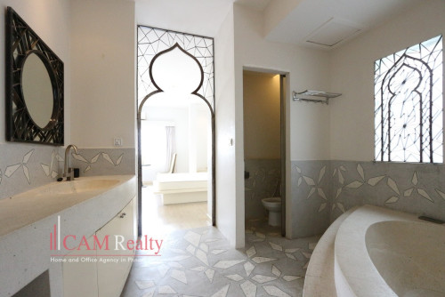 1 Bedroom Apartment For Rent in Sangkat Voat Phnum