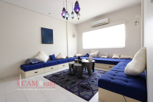 1 Bedroom Apartment For Rent in Sangkat Voat Phnum