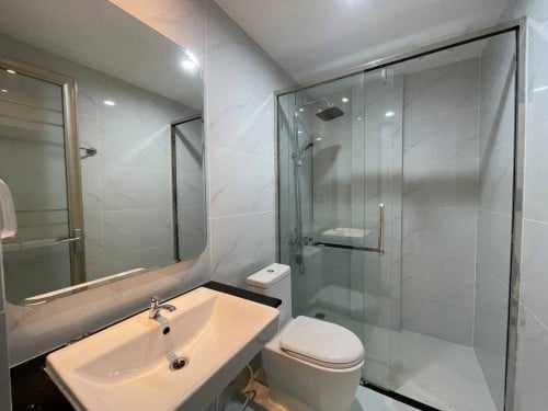 10-Storey Commercial Building for Sale & Rent on OCIC Main Road, Chroy Changvar