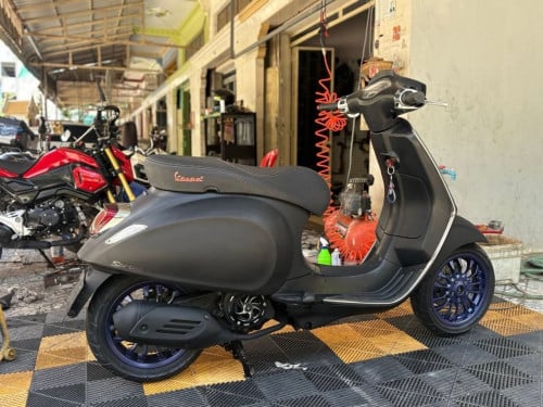 1000$ Vespa