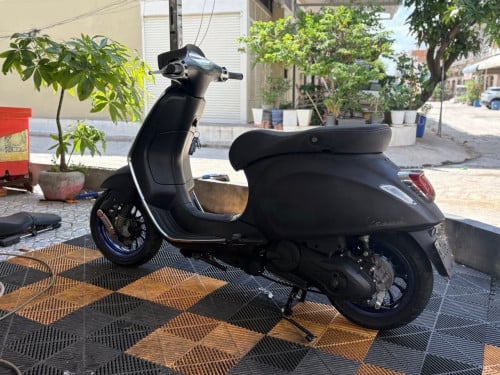 1000$ Vespa