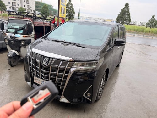 18年埃尔法V6
