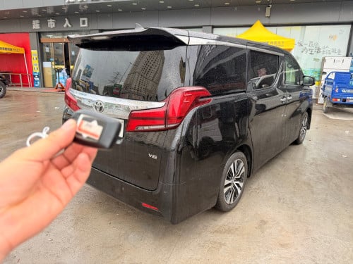 18年埃尔法V6