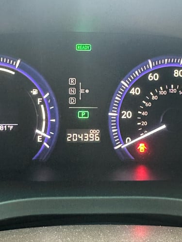 18700$ Lexus HS 250h 010 option premium (haft full)