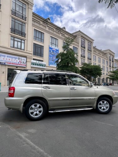 2001 បើកដំបូល ឡានសាណុំ 95% ម្ចាស់ដើមស្អាតណាស់គ្មានទាស់ត្រង់ណាឡើយ