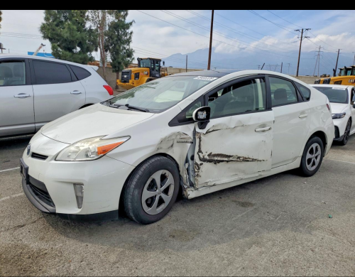 2014 toyota Prius option4 Deluxe sola