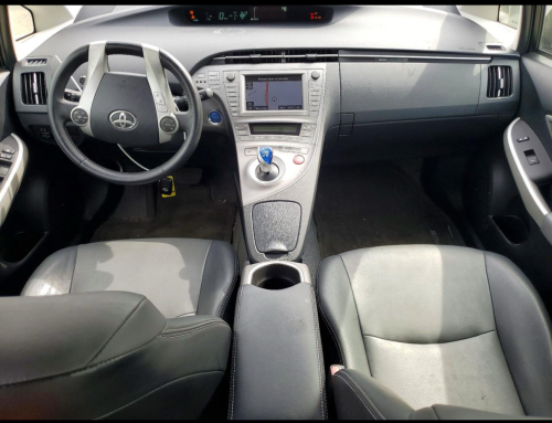 2014 toyota Prius option4 Deluxe sola