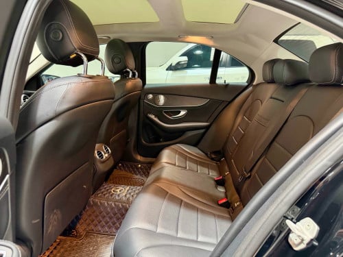 2015 Mercedes-Benz C300