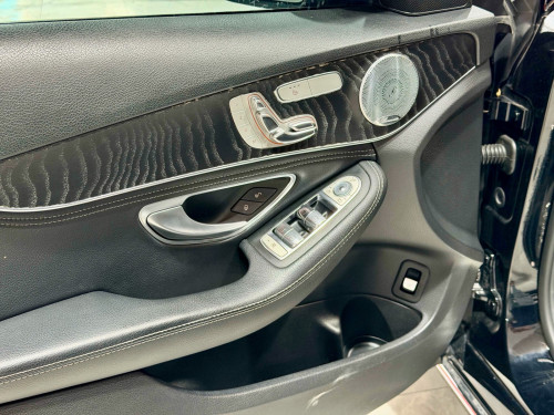 2015 Mercedes-Benz C300