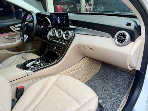 2015 Mercedes Benz C300 4Matic