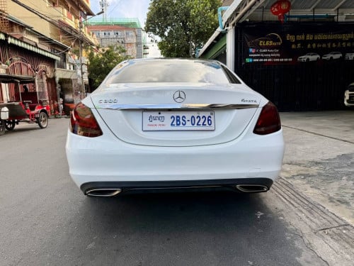 2015 Mercedes Benz C300 4Matic