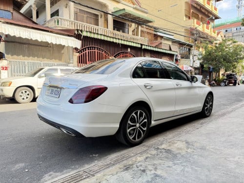 2015 Mercedes Benz C300 4Matic