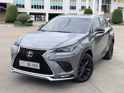 2015 up 2018 Lexus NX200t F-Sport ក្នុងក្រហម គុជ ៤