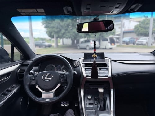 2015 up 2018 Lexus NX200t F-Sport ក្នុងក្រហម គុជ ៤