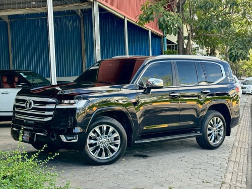 2022 VX.R TWIN TURBO Full Options អារ៉ាប់