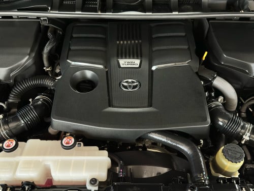 2022 VX.R TWIN TURBO Full Options អារ៉ាប់