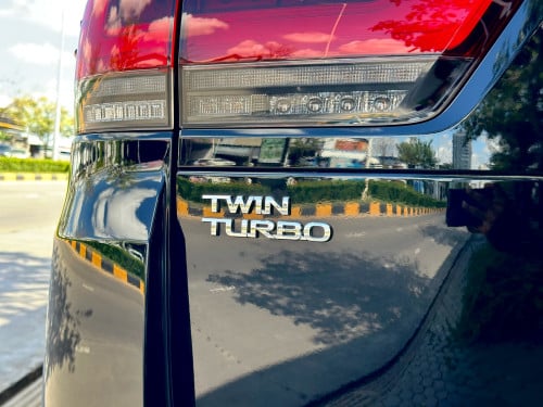 2022 VX.R TWIN TURBO Full Options អារ៉ាប់