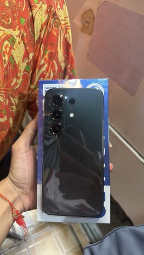 230$ 256GB ហែកសំបកតែមិនទាន់ប្រើមានប្រអប់