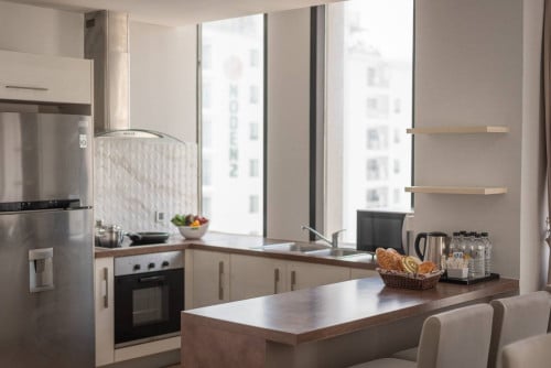 3 bed for rent $3,500 size 180sqm
