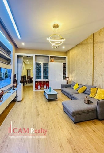 4 Bedrooms Shophouse For Rent In Borey Peng Huoth Boueng Snor