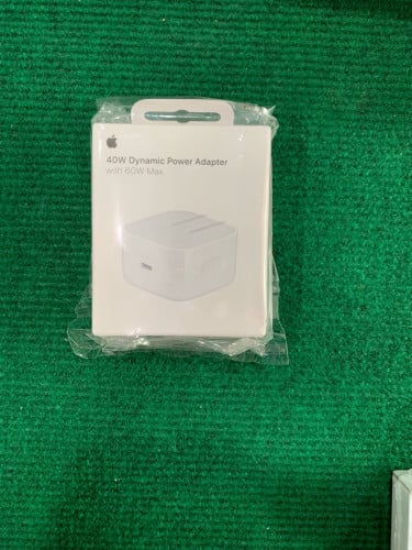 40W Dy namic Power Adapter With 60W