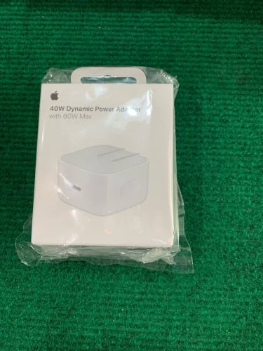 40W Dy namic Power Adapter With 60W