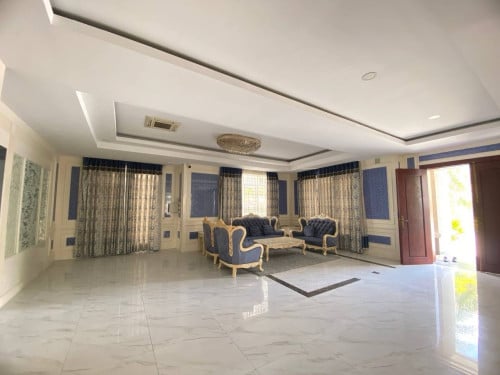 5+2 Bedroom Villa for Rent in Borey Hi-Tech NR1