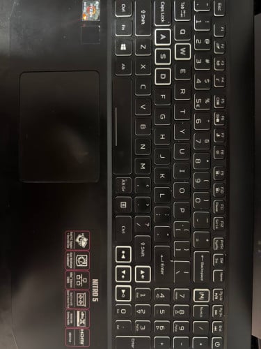 Acer Nitro 5  AMD ryzen 7 តម្លៃ 290$