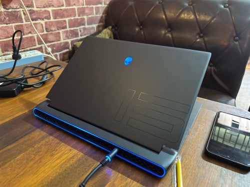 Alienware M15 R5 edition 98%
