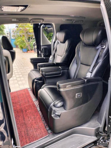 Alphard 010 អូតូ2 ក្នុងខ្មៅ អត់បេីកកំបូល ម្ចាស់ដើមផ្ទាល់