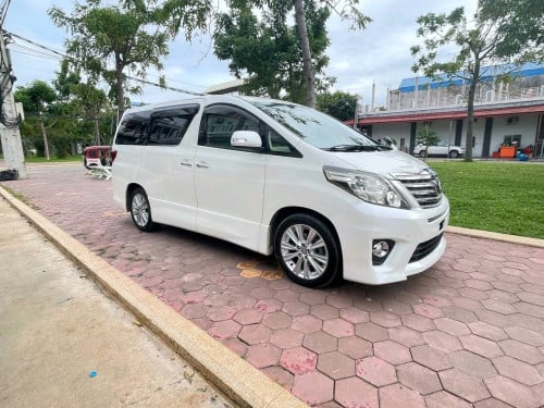 Alphard 2013 កៅអី VIP